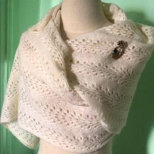 Handmade peacock knitted stunning cream angora shawl